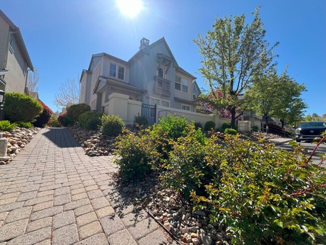 Foto del edificio - 1654 Lone Oak Trail