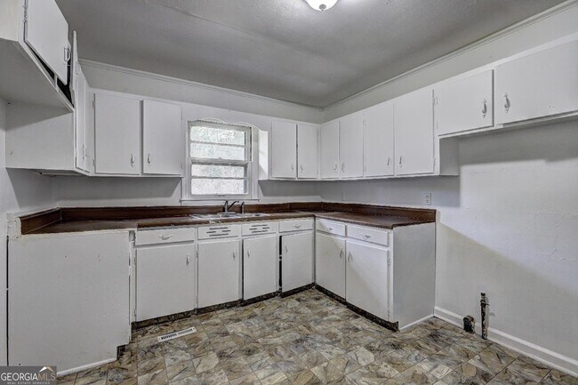 Building Photo - 3528 Doster Way