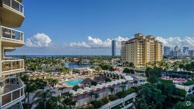 Building Photo - 20191 E Country Club Dr