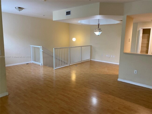 Foto del edificio - 6380 NW 114th Ave