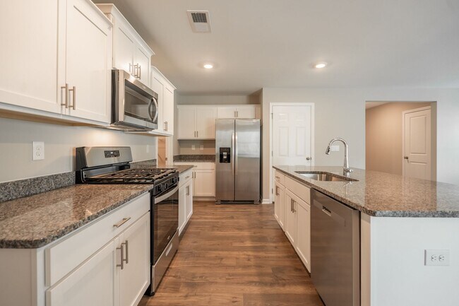 Foto del edificio - 103 Ashwood Wy
