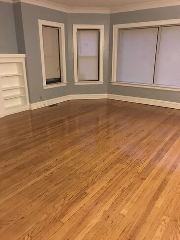 Foto del edificio - 7925 S Vernon Ave