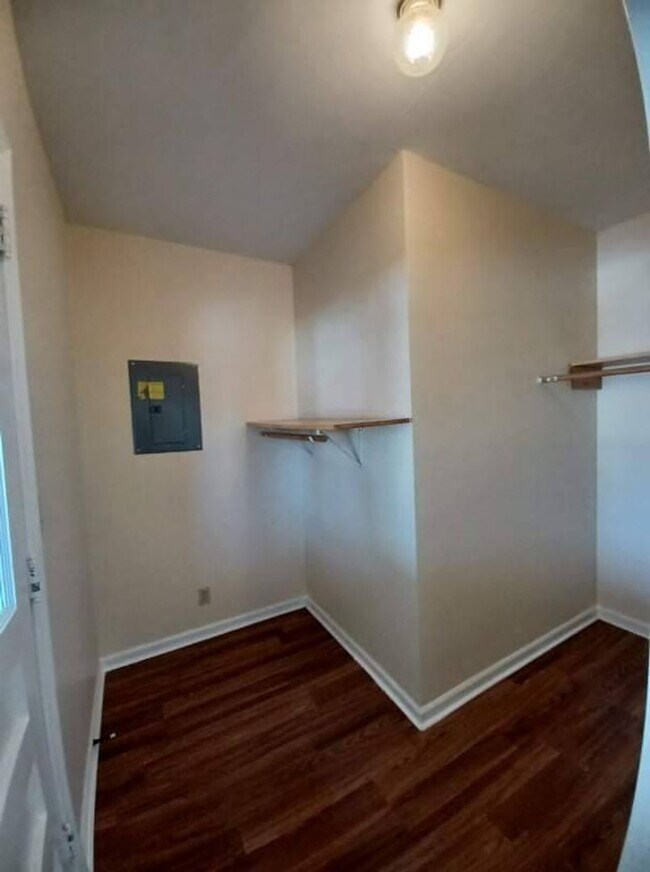 Foto del edificio - 1233 Benton St