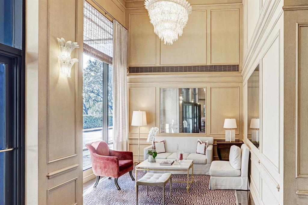 5110 San Felipe St Unit 126W, Houston, TX 77056 Condo for Rent in