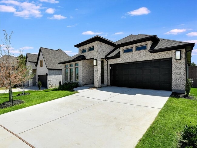 Building Photo - 612 Jefferson Dr