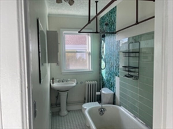 Building Photo - 19 Harrison St