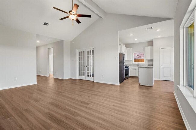 Building Photo - 428 Polly Grv Dr
