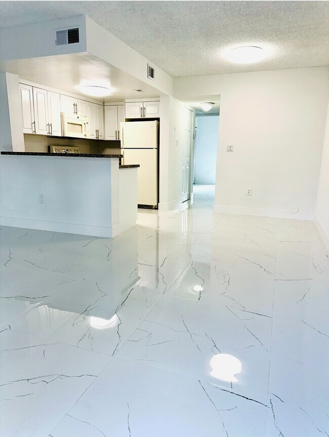 Photo - 510 NW 86th Pl Townhome