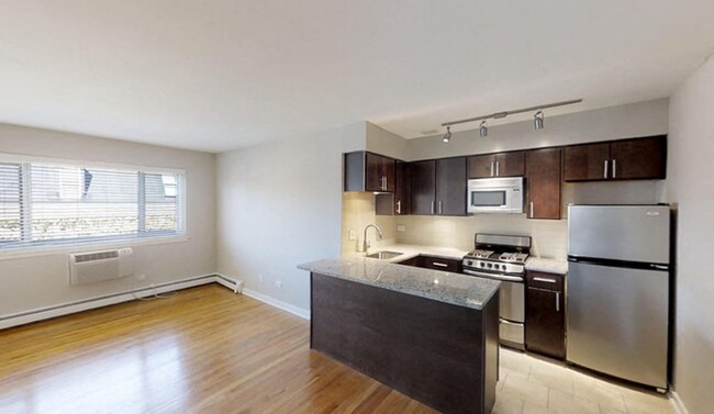 Building Photo - 501 W Belmont Ave