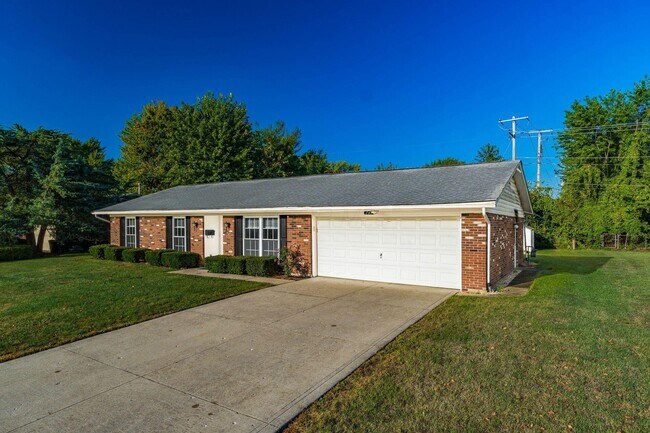 Foto del edificio - 747 Birmingham Rd