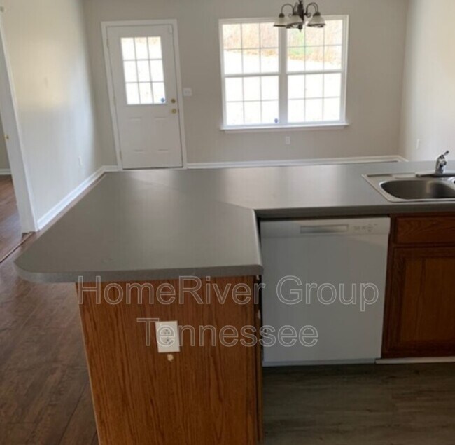 Foto del edificio - 5116 Greer Station Dr