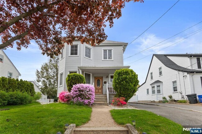 Foto del edificio - 346 Cleveland Ave