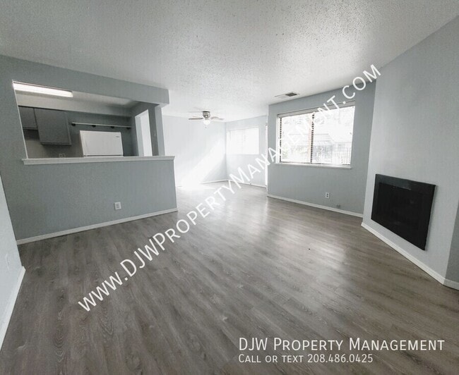 Building Photo - 3651 S Gekeler Ln