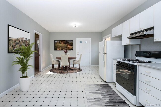 Foto del edificio - 274 Lockwood Ave