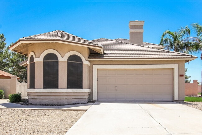 Building Photo - 7041 W McRae Way