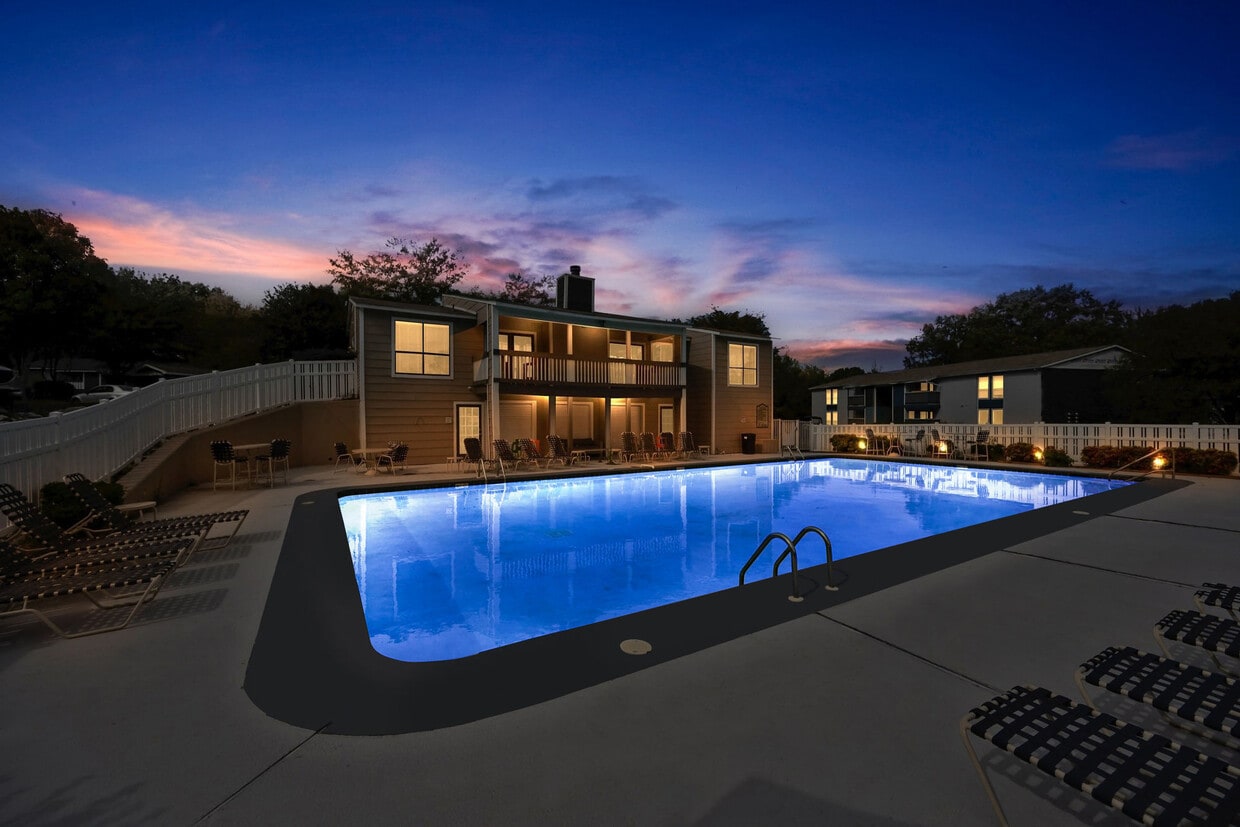 The Beacon Apartment Homes Apartments at 4515 Bonnell Dr Huntsville