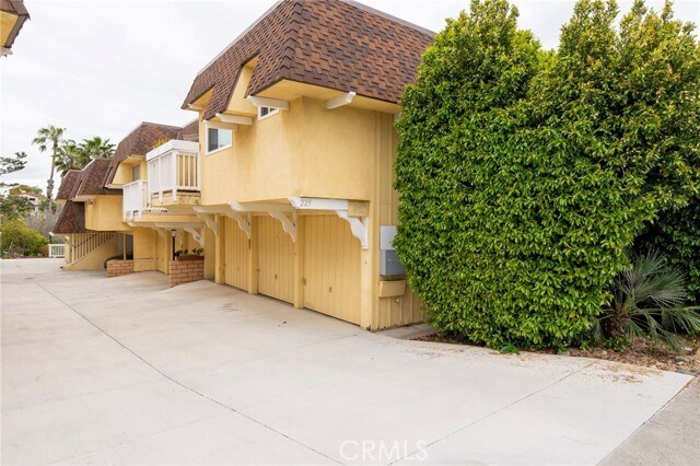 Primary Photo - 225 Avenida Monterey