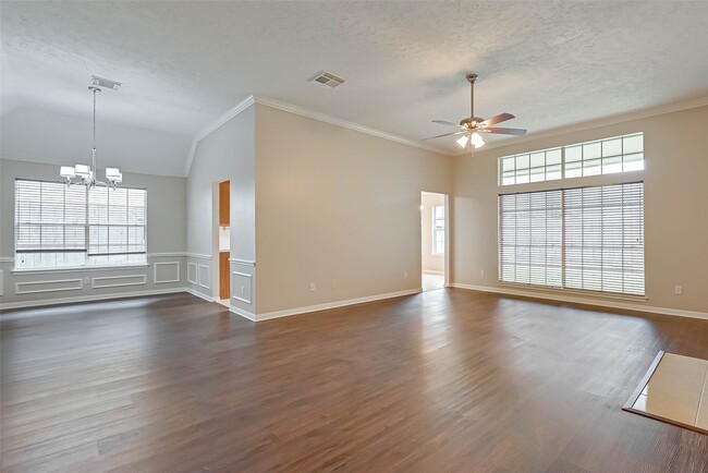 Building Photo - 2224 Palm Lagoon Dr