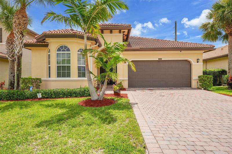 Foto principal - 7162 Prudencia Dr