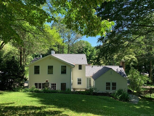 Foto del edificio - 191 W Norwalk Rd
