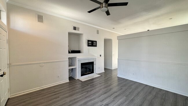 Building Photo - 5318 Pembroke Ct