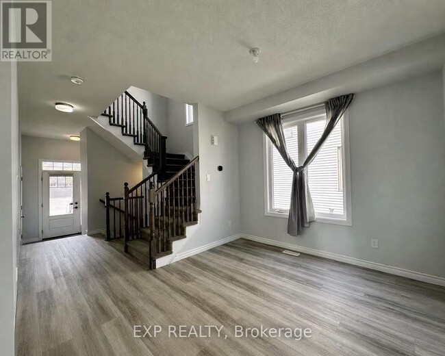Building Photo - 823 Regulus Ridge