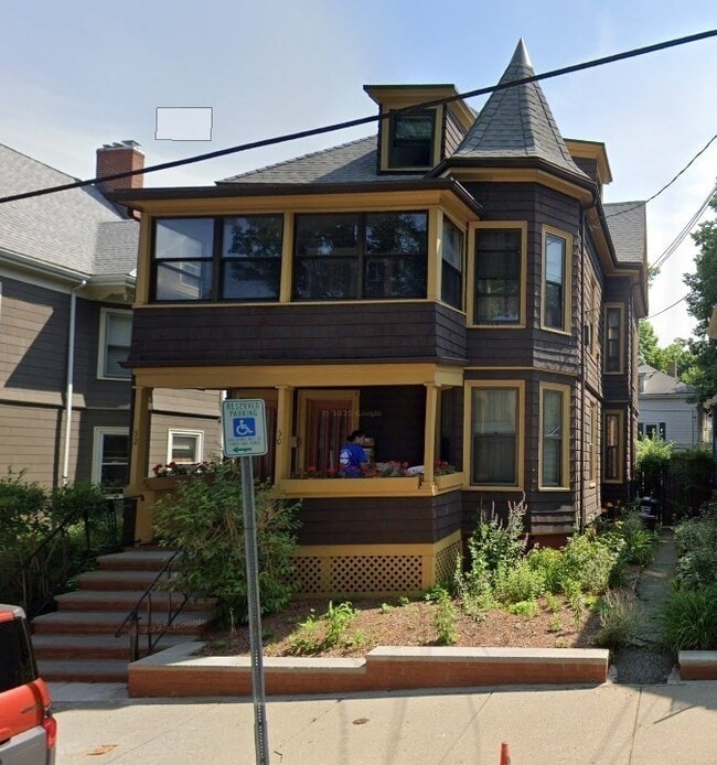 Building Photo - 52 Mt Pleasant St