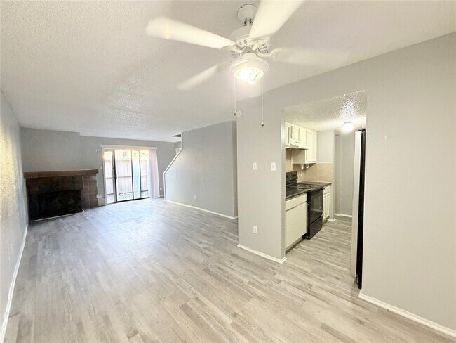 Foto del edificio - 9461 Pagewood Ln
