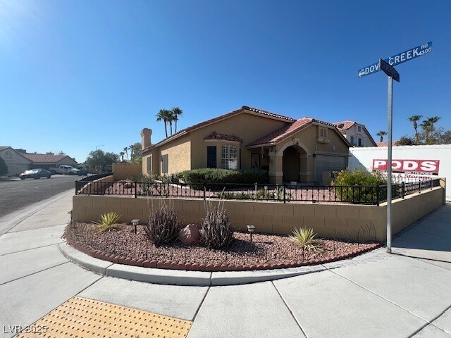 Foto del edificio - 4325 Silvercrest Ct