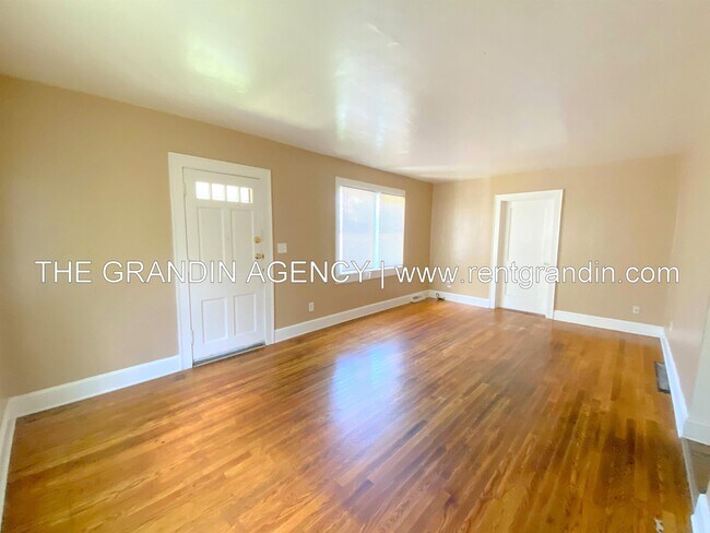 Foto del edificio - 1008 22nd St NW