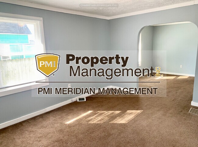 Building Photo - Charming 2 Bed 1 Bath Home!