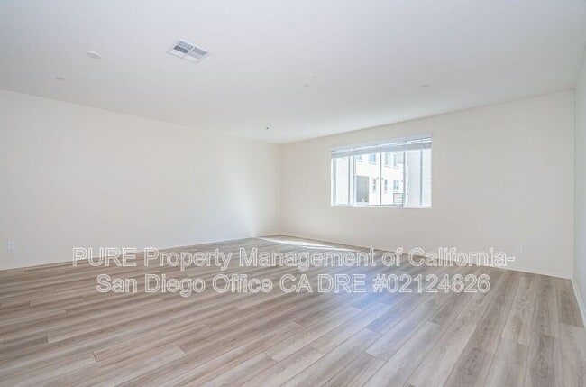 Building Photo - 5215 Surfwalk Wy