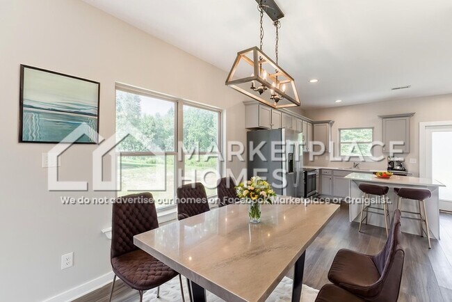 Building Photo - 120 Flintlock Wy