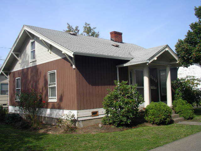 Great Location - 1690 Patterson St