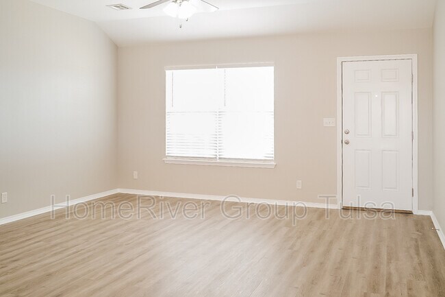 Foto del edificio - 25341 E 93rd Pl S