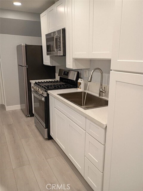 Foto del edificio - 910 E Harvard St