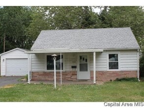 Building Photo - 3064 Louise Ln