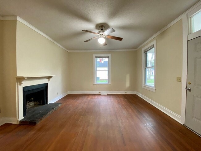 Building Photo - JUST REDUCED!  Olympia