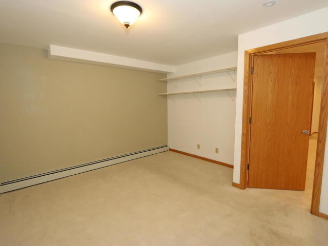 Building Photo - 24636 Coleman Circle