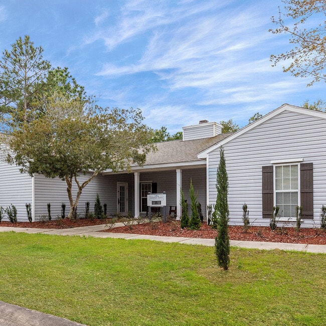 Summer Trace Apartments Gulf Shores, AL