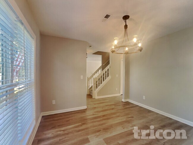 Foto del edificio - 5708 Green Apple Dr