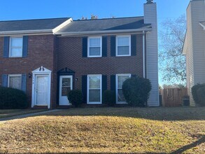 Building Photo - 117 N Springs Ct