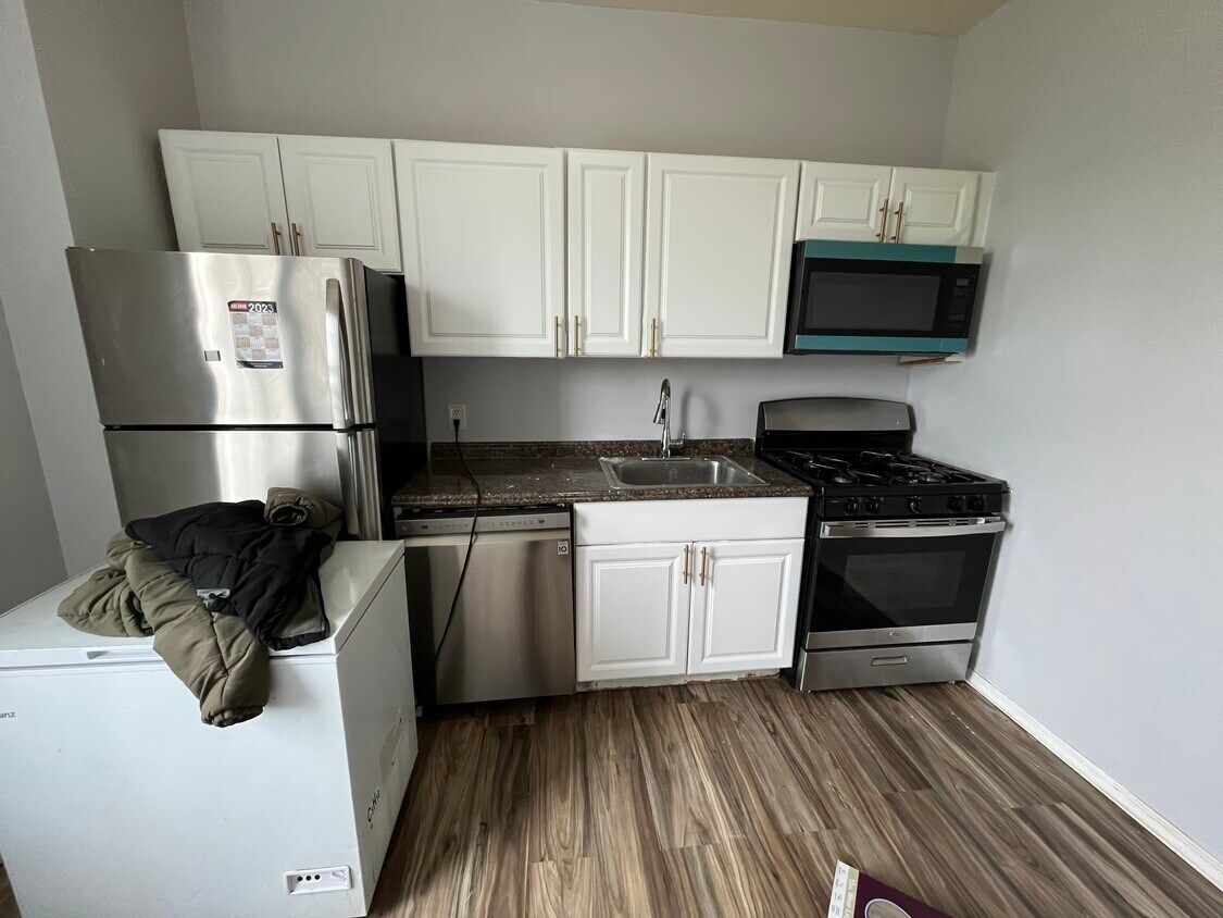 Foto principal - 595 Ocean Ave