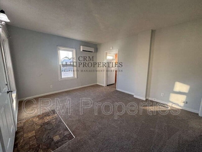 Building Photo - 510 E Morgan St