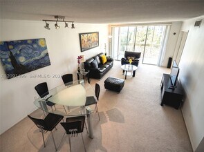 Building Photo - 2681 S Course Dr