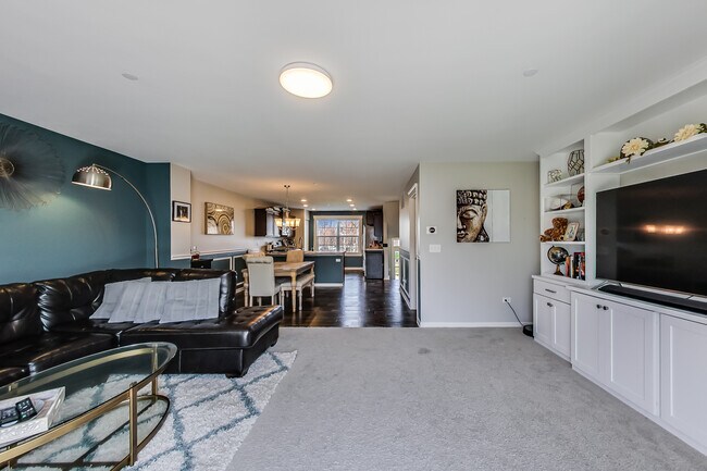 Foto del edificio - 1410 Lakeridge Ct