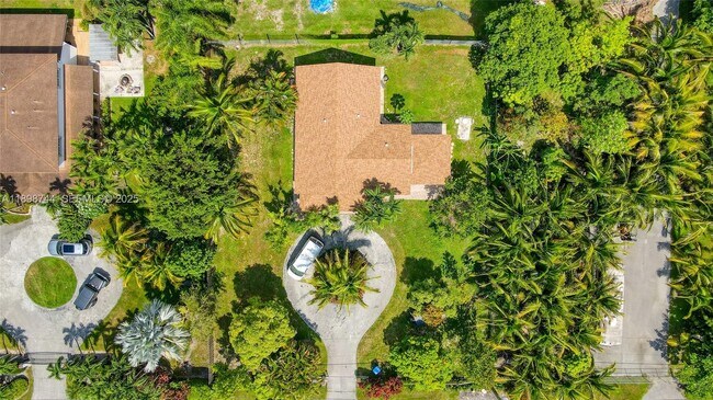 Foto del edificio - 5130 SW 208th Ln