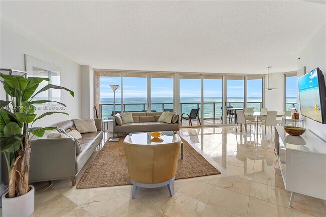 Building Photo - 7330 Ocean Terrace