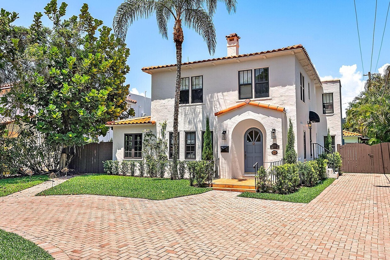 Foto principal - 3211 Washington Rd