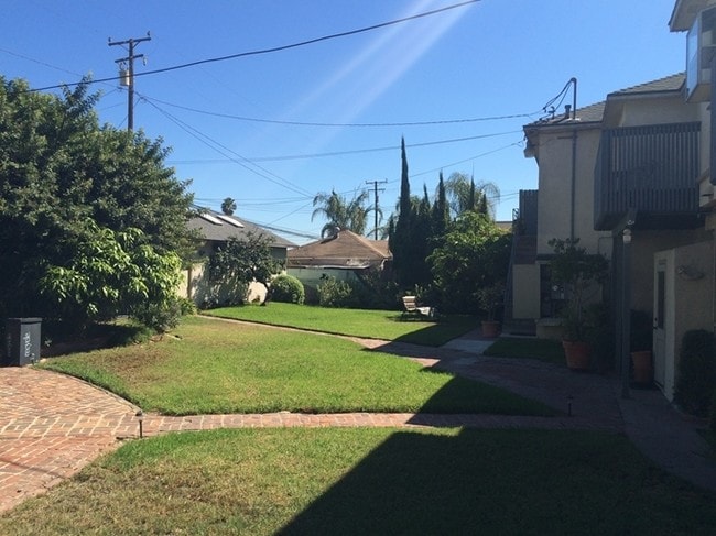 Foto del edificio - 1732 Orizaba Ave